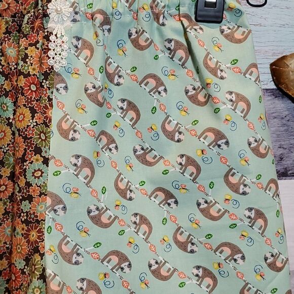 Handmade Sloths & Flowers 70s Style Retro High Waist Shorts Sz Small - Picture 3 of 7